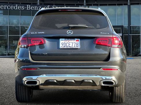 Certified 2022 Mercedes-Benz GLC 300 4MATIC w/ Premium Package Lite image 5