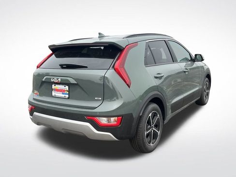 New 2025 Kia Niro EX image 5