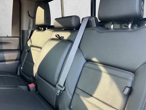 Used 2020 GMC Sierra 2500 Denali w/ Denali Ultimate Package image 14