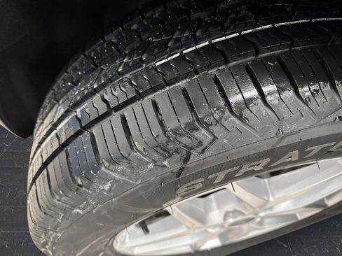 Used 2022 Ford Edge SEL w/ Convenience Package image 36