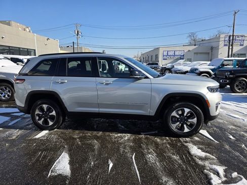 Used 2024 Jeep Grand Cherokee Limited 4xe w/ Trailer Tow Package image 3