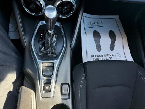 Used 2019 Chevrolet Camaro LT image 21