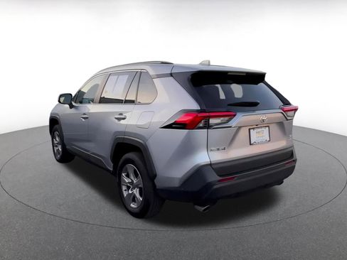 Used 2025 Toyota RAV4 XLE image 11