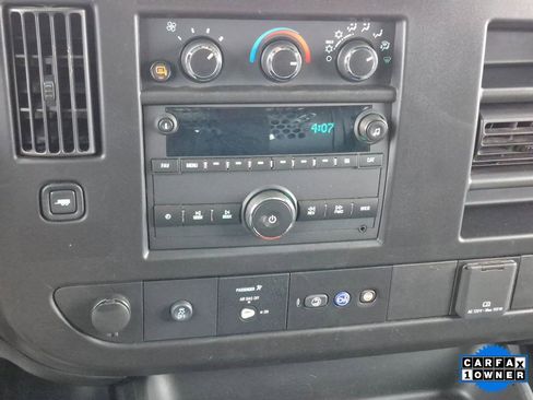 Used 2024 GMC Savana 2500 Work Van w/ Driver Convenience Package image 16