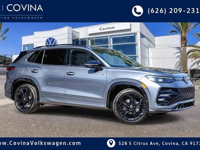 New 2026 Volkswagen Tiguan SE R-Line