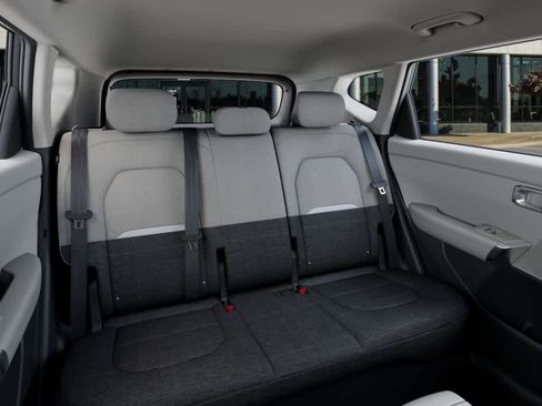 New 2027 Kia Seltos S FWD image 16