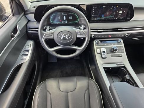 Certified 2025 Hyundai Palisade XRT FWD image 12