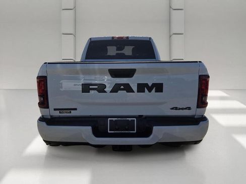 Used 2026 RAM 2500 Big Horn AWD/4WD image 4