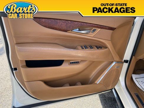 Used 2015 Cadillac Escalade ESV Platinum image 25
