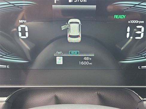 Used 2024 Kia Niro EX image 35