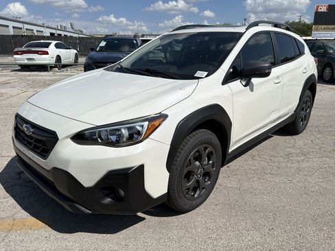 Used 2022 Subaru Crosstrek 2.5i Sport w/ Moonroof Package AWD/4WD image 7
