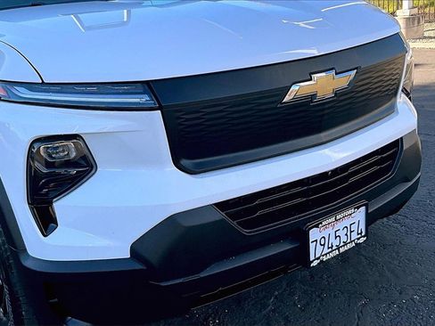 Used 2024 Chevrolet Silverado EV W/T image 26