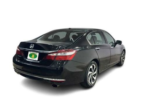 Used 2017 Honda Accord EX-L image 7