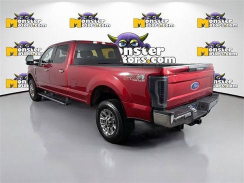 Used 2019 Ford F250 XLT w/ XLT Premium Package image 7