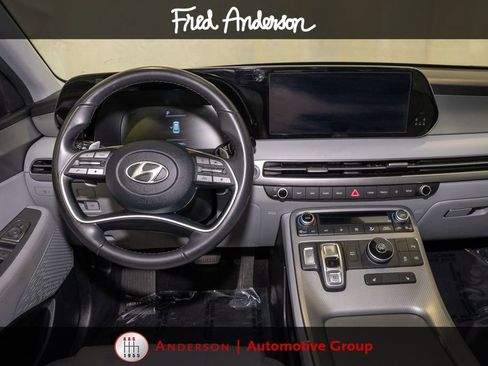 Used 2024 Hyundai Palisade SEL FWD image 7