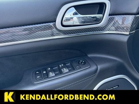 Used 2020 Jeep Grand Cherokee SRT AWD/4WD image 15