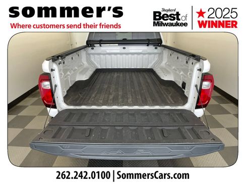 Used 2024 GMC Canyon AT4 w/ AT4 Premium Package AWD/4WD image 29