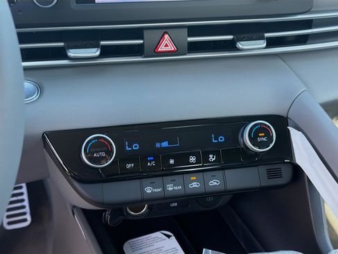 New 2026 Hyundai Elantra Sport FWD image 12