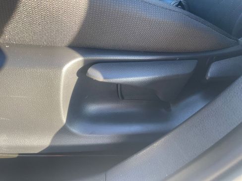 Used 2025 Toyota Corolla LE image 23