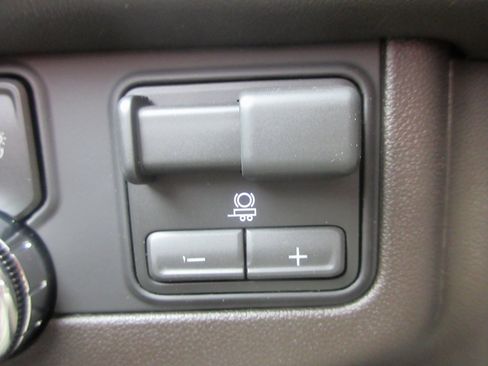 New 2026 GMC Yukon Elevation w/ Elevation Premium Package image 21