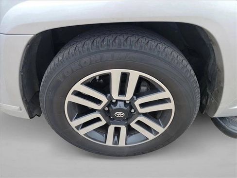 Used 2021 Toyota 4Runner Limited RWD image 22
