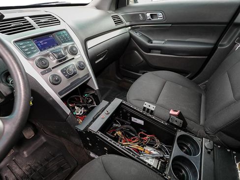 Used 2015 Ford Explorer 4WD Police Interceptor w/ Interior Upgrade Package image 19