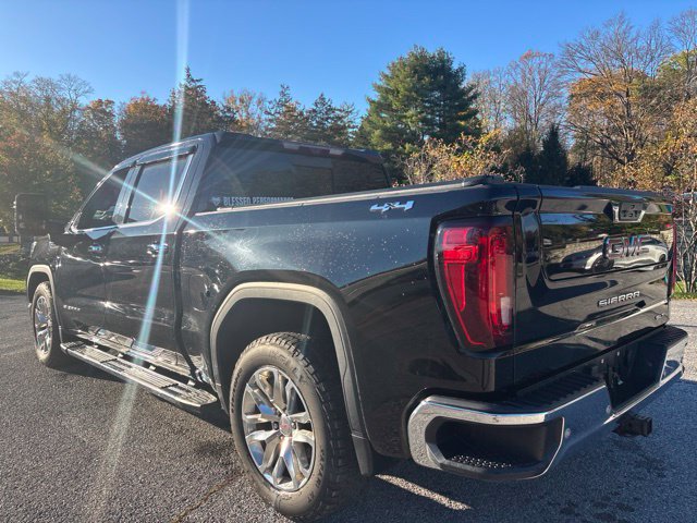 Used 2022 GMC Sierra 1500 SLT w/ SLT Premium Plus Package AWD/4WD image 5