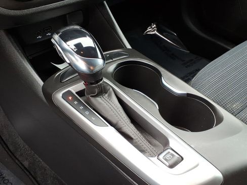 Used 2024 Buick Envista Preferred image 21