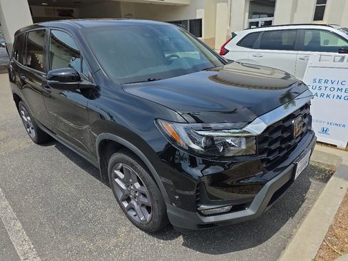 Used 2023 Honda Passport EX-L image 6