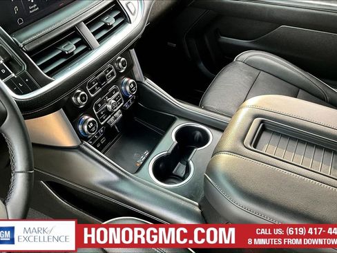 Used 2023 GMC Yukon SLT image 18
