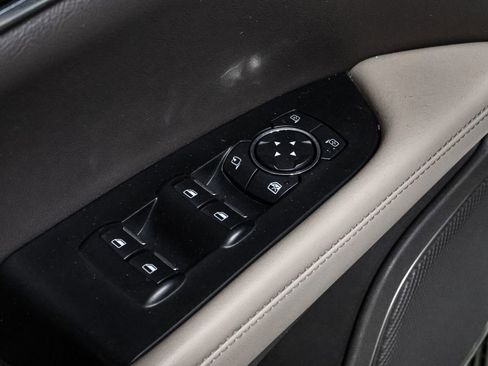 Used 2022 Lincoln Nautilus AWD w/ Premium Package image 22