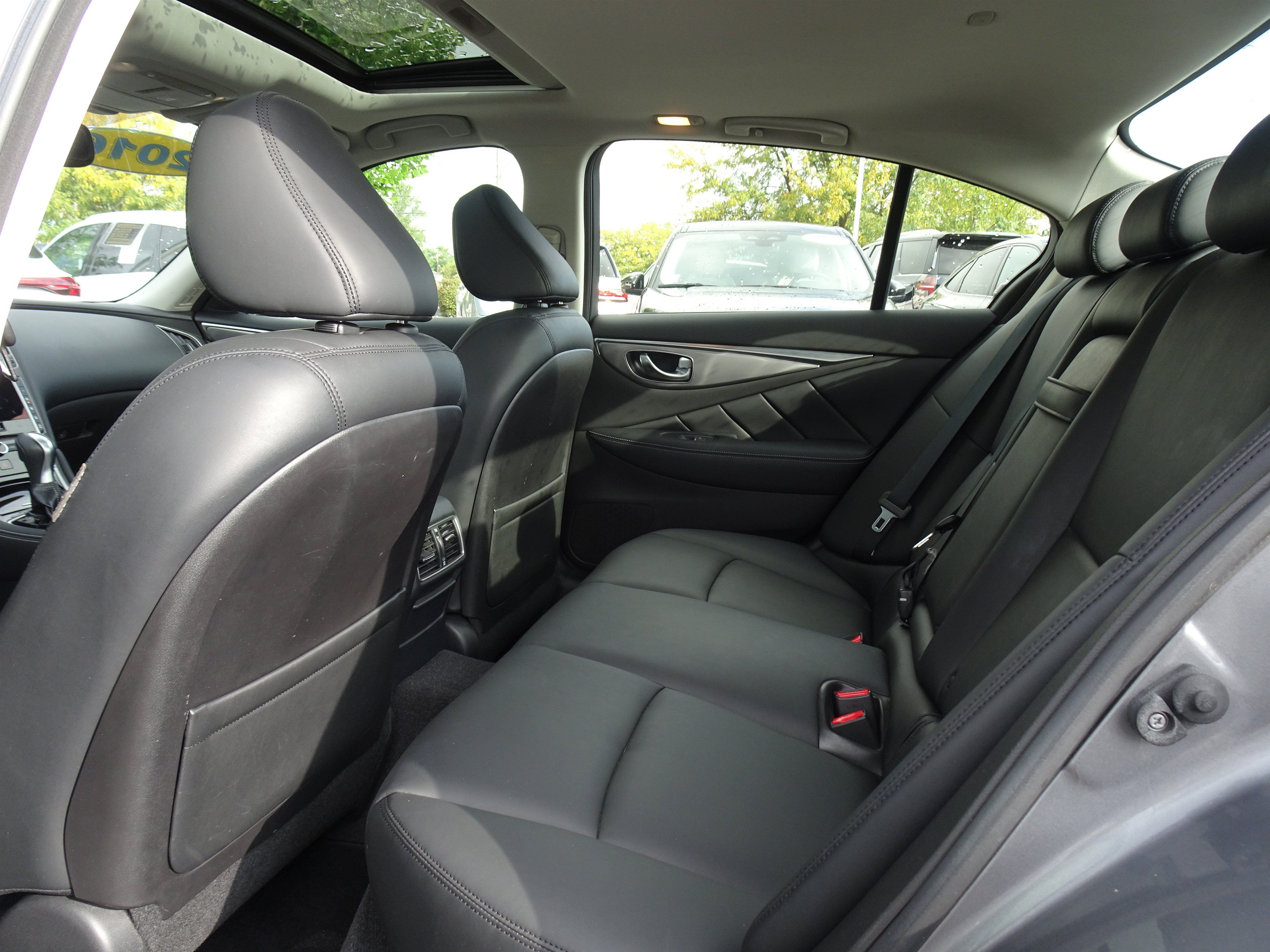 Used 2016 INFINITI Q50 Premium w/ 2.0T Premium Plus Package AWD/4WD image 11
