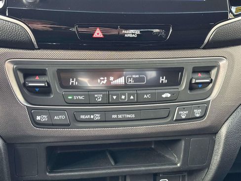 Used 2021 Honda Ridgeline Sport image 21