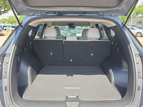 Certified 2025 Hyundai Tucson SE FWD image 12