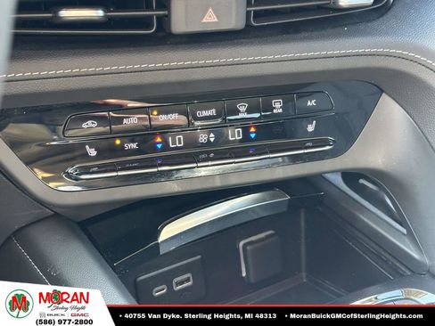 Certified 2023 Buick Envision Preferred AWD/4WD image 27