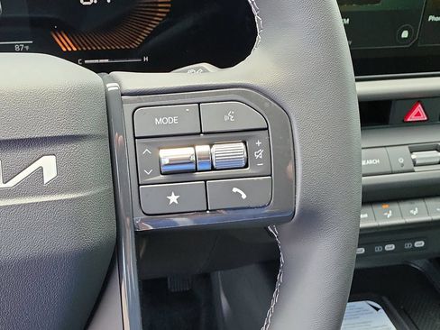 New 2027 Kia Seltos S FWD image 30