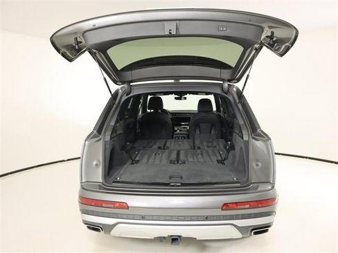 Certified 2025 Audi Q7 3.0T Premium image 26