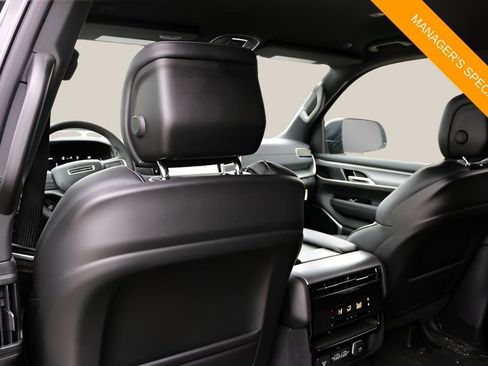New 2026 Jeep Grand Wagoneer Limited AWD/4WD image 14