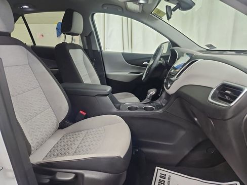 Used 2024 Chevrolet Equinox LT image 12