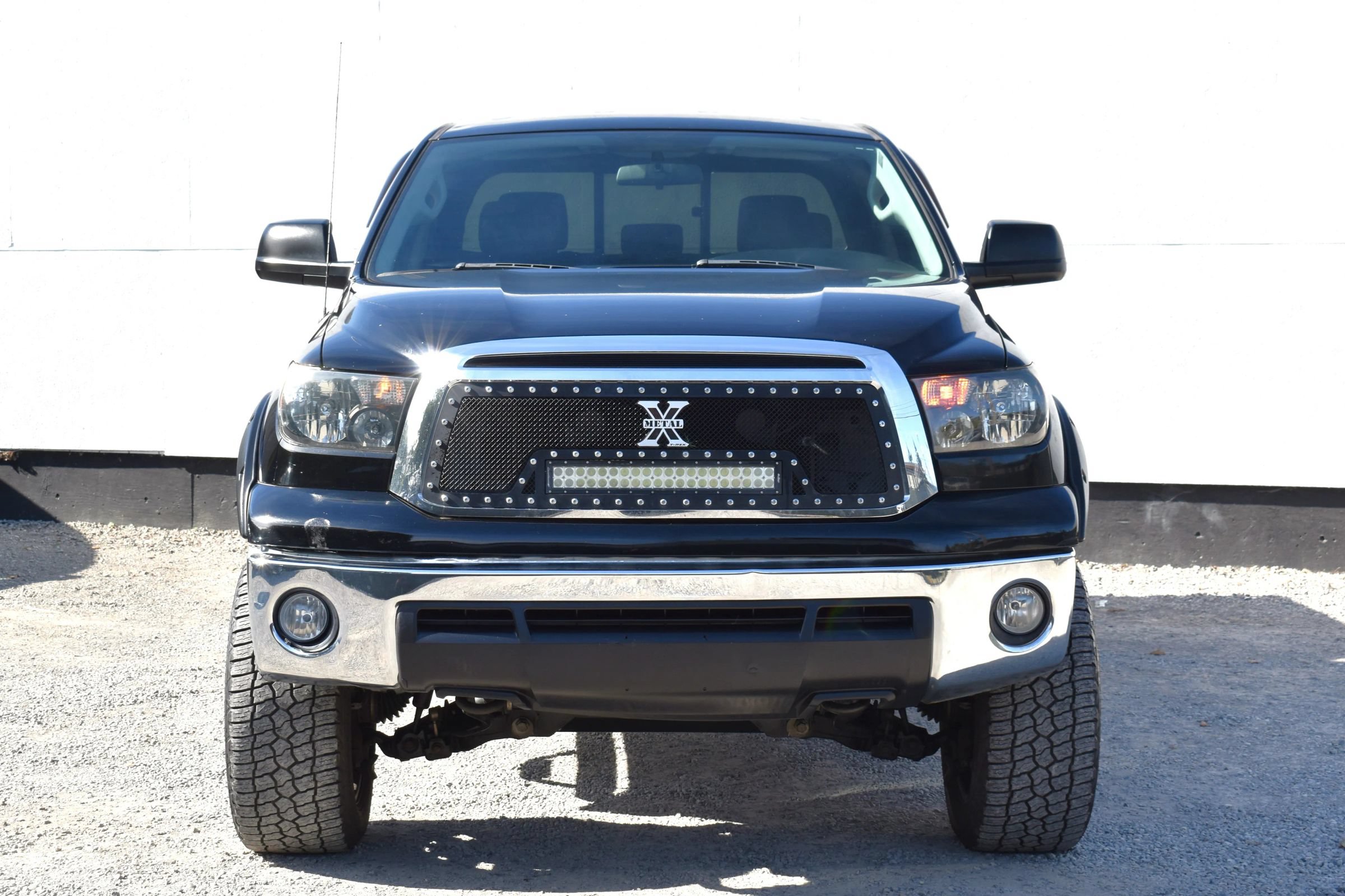 Used 2010 Toyota Tundra 4x4 Double Cab image 7