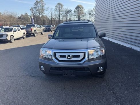 Used 2011 Honda Pilot Touring image 1