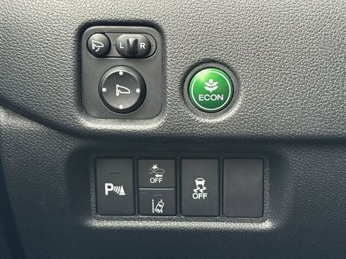 Used 2022 Honda Pilot Elite image 38