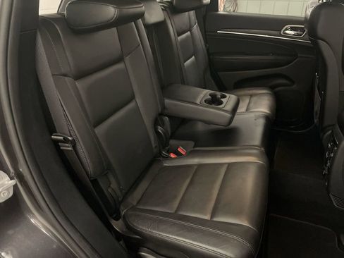 Used 2020 Jeep Grand Cherokee Limited w/ Premium Lighting Group AWD/4WD image 21