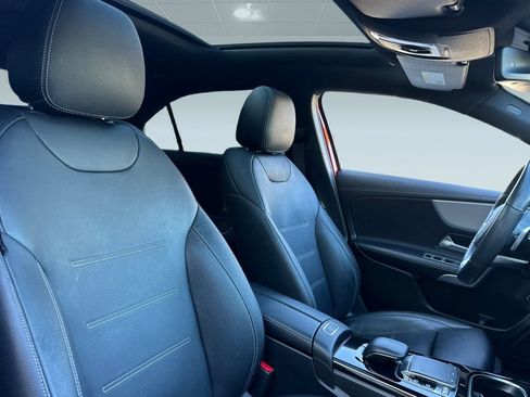 Used 2020 Mercedes-Benz A 220 image 15