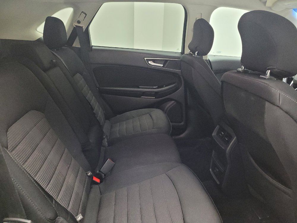 Used 2016 Ford Edge SEL AWD/4WD image 19