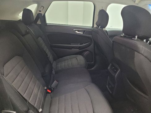 Used 2016 Ford Edge SEL AWD/4WD image 19
