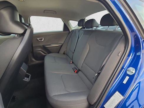 Used 2025 Kia K4 FWD image 16