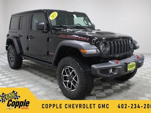 Used 2025 Jeep Wrangler Unlimited Rubicon AWD/4WD image 1