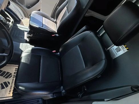 Used 2022 Ford E-Transit 148 High Roof w/ Load Area Protection Package RWD image 32