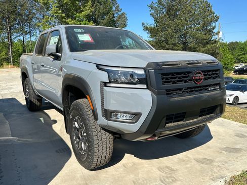 New 2026 Nissan Frontier PRO-4X w/ Pro Premium Package image 3